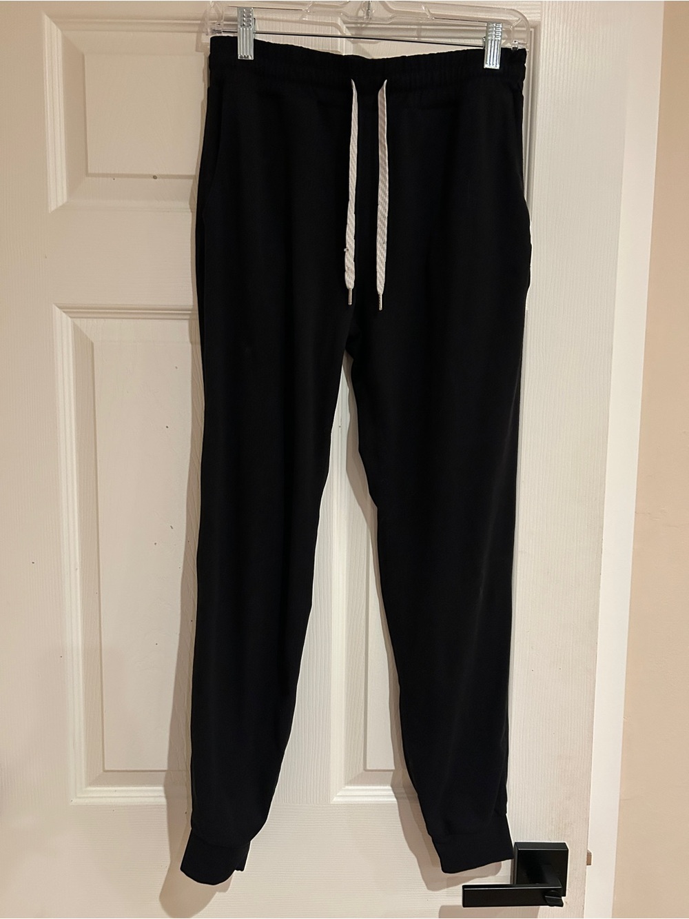 Womens Black Vuori Joggers - S